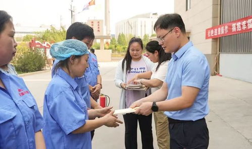 濟(jì)源承留鎮(zhèn)扎實(shí)開展安全生產(chǎn)月活動(dòng) 助力優(yōu)化營商環(huán)境安全咨詢服務(wù)